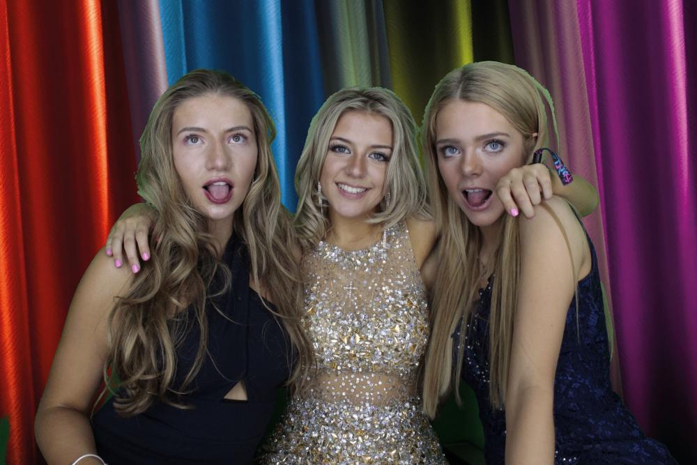 Silvermere Notre Dame  | View more photos from the event at gallery.myphotoboothexperience.co.uk/u/MyPhotoBoothExperienceLtd/Silvermere-Notre-Dame